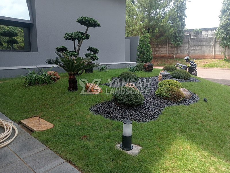 Tukang Taman Sentul